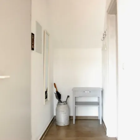 Likedeeler Am Stadthafen Lubeck